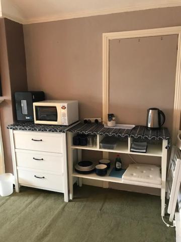 The Bustard Apartment Salisbury Bagian luar foto